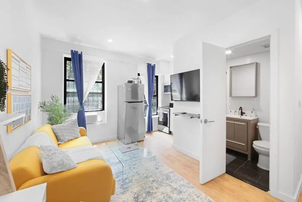 69-2C Cozy Winter Escape Brand New 1Br In Prime Lower East Side New York